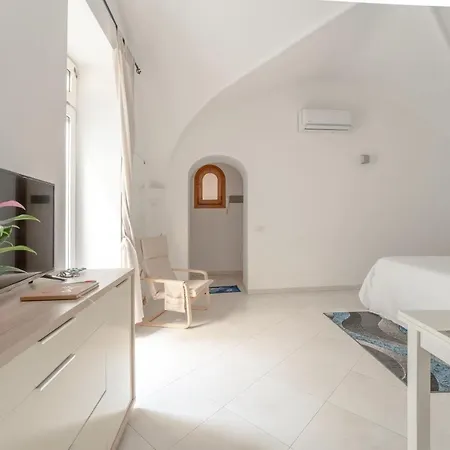 Vakantiehuis Posterus 5 Capri